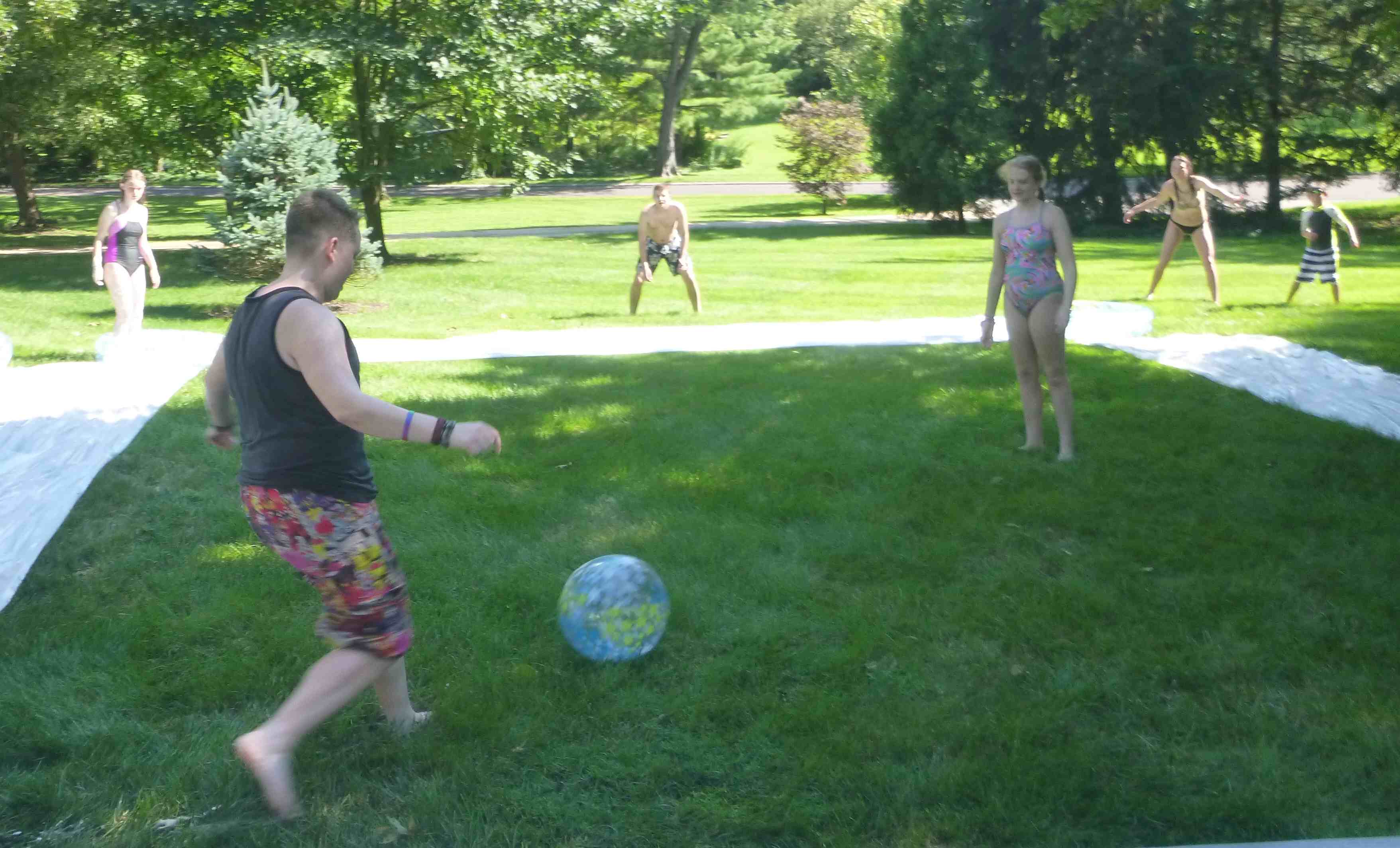 2016-07-16 Kiddy Pool Kick Ball.jpg